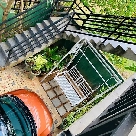Sensitha Holiday Home Anuradhapura Exterior photo