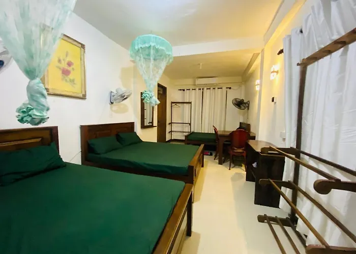 Sensitha Holiday Home