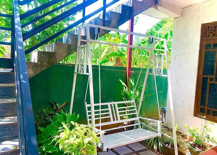 Sensitha Holiday Home